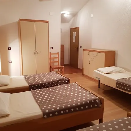 Palombaro Gasthof Kmeti